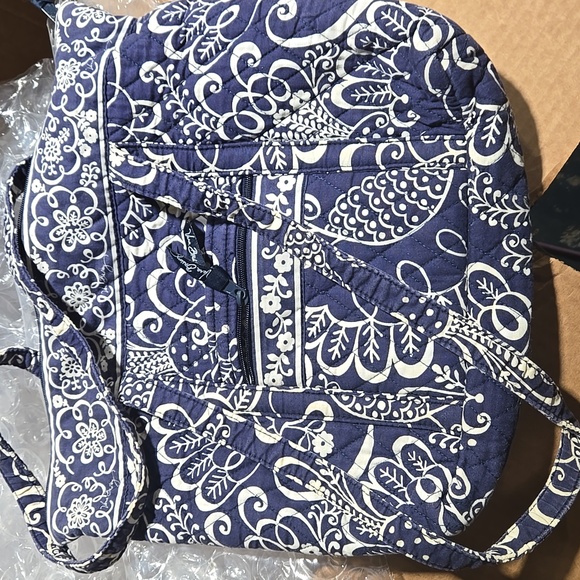 Navy zip Tote Twirly Bird Totebag Vera Bradley gently used - Picture 9 of 14